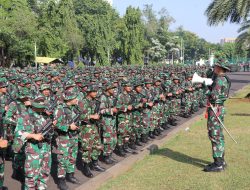 Dengan Semangat Tinggi Personel Kodim 0509 Sambut HUT TNI ke-79 di Lapangan Monas