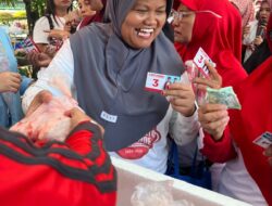 Kartu Keren Diluncurkan di Bekasi, Warga Bisa Nikmati Diskon Harga Ayam Rp26.000 per Kilogram