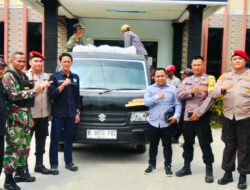 Menjelang Pemilukada, TNI-POLRI Kawal Pendistribusian Logistik ke TPS di Bantarsari