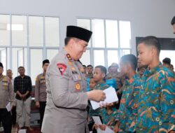 H-1 Jelang Pencoblosan, Polda Riau Kembali Gelar Doa Bersama dan Beri Tali Asih 40 Orang Anak Yatim
