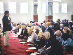 Gerakan Menulis Al-Qur’an Sebagai Aksi Bela Negara sekaligus Nutrisi Hati Warga Binaan di Lapas Perempuan Bandung