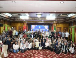 Pj Gubernur Safrizal Jamu Rombongan Ditjen Bina Adwil Kemendagri