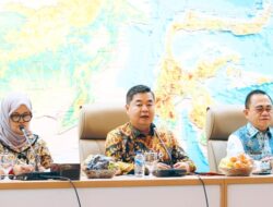 Dirjen Dukcapil Tegaskan Pentingnya Efisiensi Anggaran pada Rapat Awal Tahun 2025