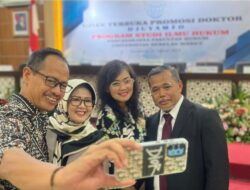 Humas PN Jakarta Selatan Raih Gelar Doktor Ilmu Hukum Di FAK Hukum UNS
