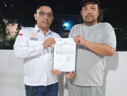 Rurih, S.H Selaku Kuasa Hukum Meminta Pihak Polisi Tangkap Preman Pengeroyokan RT Di Dadap