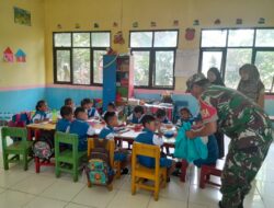 Tetap Sehat di Ramadan !! Koramil 11 Pebayuran Dukung Distribusi Makanan Bergizi