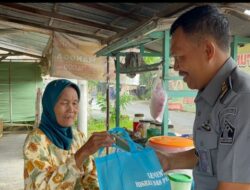 Memperingati Hari Bhakti Pemasyarakatan Ke – 61, Lapas Kelas IIB Tulungagung Gelar Bakti Sosial untuk Masyarakat Sekitar