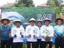 Lapas Cilegon Tanam Pohon Bersama Kakanwil Ditjenpas Banten: Langkah Nyata Demi Masa Depan Bumi dan Ketahanan Pangan Nasional