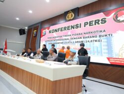 Kado Hari Bhayangkara, Subdit 3 Ditresnarkoba Polda Riau Tangkap 2 Kurir Narkotika Internasional