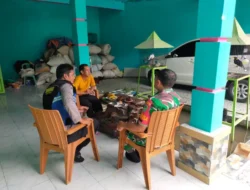 Bhabinkamtibmas Polsek Cijeruk Sambangi Warga Desa Ciburayut, Wujudkan Kedekatan dan Deteksi Dini Kamtibmas