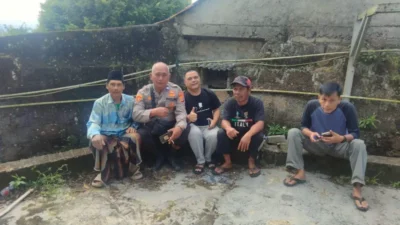 Sinergi TNI-Polri, Polsek Cijeruk Sambang Warga dan Sampaikan Pesan Kamtibmas