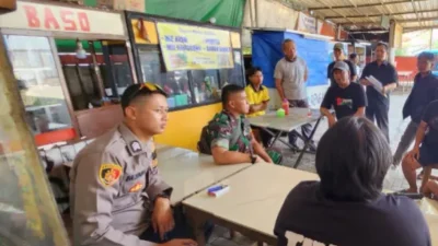 Sinergitas TNI-Polri, Polsek Cijeruk Laksanakan Sambang Warga di Desa Cigombong