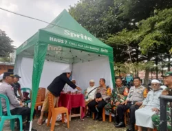 Kapolsek Ciawi Silaturahmi dengan Tokoh Agama saat Amankan Peringatan Maulid Nabi di Masjid Amaliyah Ciawi