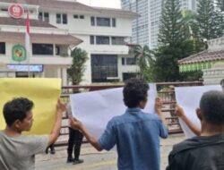Massa GPAK Unjuk Rasa di Kantor Walikota dan Bapenda Medan, Protes Dugaan Permainan Pajak Reklame