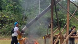 Polsek Kuantan Hilir Tertibkan PETI, 10 Rakit Tambang Ilegal Dimusnahkan