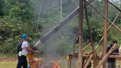 Polsek Kuantan Hilir Tertibkan PETI, 10 Rakit Tambang Ilegal Dimusnahkan