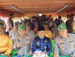 Ajak Warga Jaga Budaya dan Alam, Kapolda Riau Susur Sungai Jelajah Kampung di Desa Bokor