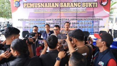 Amankan 10 Tersangka, Polda Riau Musnahkan Barang Bukti dari 7 Kasus Besar