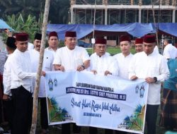 Kapolri dan Kapolda Riau Berkurban di Ponpes UAS, Daging Disalurkan ke Masyarakat Pinggiran Kota