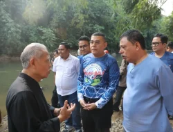 Hadiri Gerakan Nasional “AYO Muliakan Sungai”, Wamen Ossy: Memuliakan Sungai Berarti Memuliakan Negara