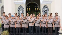 Sambut Hari Bhayangkara ke-80, Polres Siak Gelar Upacara Ziarah Rombongan di Makam Pahlawan Nasional Sultan Syarif Kasim II