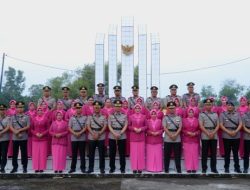 Peringati Hari Bhayangkara ke 80, Polres Dumai Gelar Upacara Ziarah di Makam Pahlawan Damai Sentosa