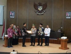 Polda Riau Raih Dua Penghargaan Keterbukaan Informasi, Kapolda: Kado Istimewa Hari Bhayangkara ke-80