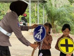 Polres Kuansing Tanamkan Budaya Tertib Berlalu Lintas Sejak Dini Melalui Kegiatan Polsanak