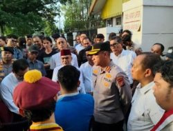 Aksi Mahasiswa di DPRD Riau Sempat Ricuh, Polisi Jelaskan Kronologi dan Selidiki Dugaan Pemukulan Peserta Aksi