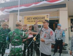 Puluhan Anggota TNI Datangi Polsek Bina Widya Pekanbaru, Ada Iringan Lagu Ulang Tahun Hari Bhayangkara
