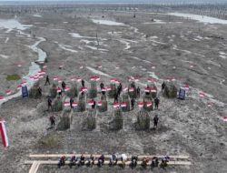 Lawan Abrasi di Kuala Selat, Polda Riau Gelar Ekspedisi Pemulihan Pesisir