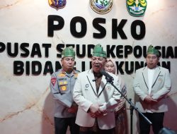 Komjen Chryshnanda: Kolaborasi UNRI-Polda Riau Gerakan Moral Jaga Lingkungan