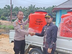 Tanam Pohon di Lahan Bekas Kebakaran, Siswa Sespimmen Polri Edukasi Warga Inhu