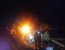 Tengah Malam Menyisir Sungai, Polres Kuansing Musnahkan 4 Rakit PETI di Dua Desa