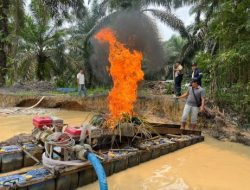 Laporan Masyarakat Soal PETI di Muara Lembu Ditindaklanjuti, Satu Rakit Dimusnahkan