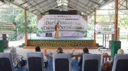 Pawai Hingga Pentas Seni Warnai Puncak Hari Santri Nasional Kecamatan Tenjolaya
