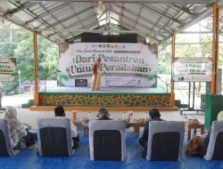 Pawai Hingga Pentas Seni Warnai Puncak Hari Santri Nasional Kecamatan Tenjolaya
