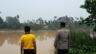 Laporan Warga via 110, Polsek Cerenti Temukan 6 Rakit PETI