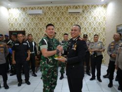 Tak Sekadar Kue, Ini Pesan Kapolresta di HUT ke-81 TNI