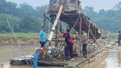 Polres Kuansing Tindak Lanjuti Laporan 110 Soal PETI di Pulau Beralo, 3 Rakit Dimusnahkan