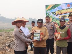 Forkopimda Pelalawan Kompak, Tanam Jagung 3 Hektar Bersama di Desa Mekar Jaya